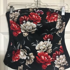 White House / Black Market